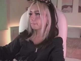 Offline andromeedaa on CamSoda