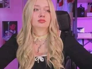 annastark on CamSoda 