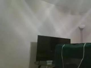 Offline aquaawett on CamSoda