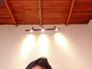 Offline ariianna-vega on CamSoda