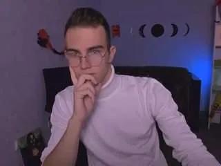 Offline astren-villo on CamSoda