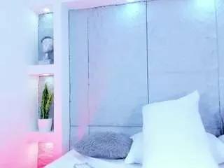 Offline avymilton on CamSoda