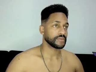 bbcblackhot33 on CamSoda 