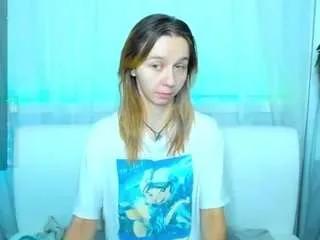 Offline beellami on CamSoda