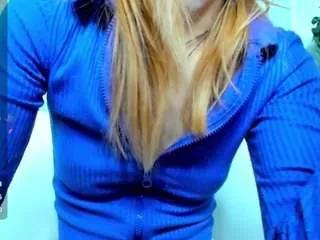 Offline beellami on CamSoda