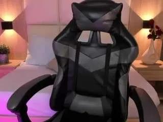 Offline bella1207 on CamSoda