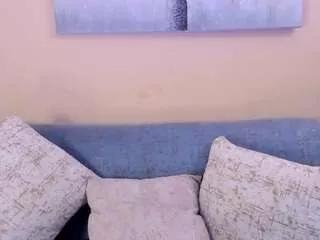 Offline bellamariex on CamSoda