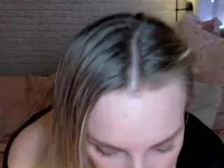 Offline briehunter on CamSoda