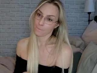 Offline briehunter on CamSoda