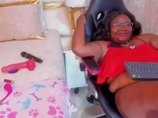 Freechat britannyjhonson on CamSoda