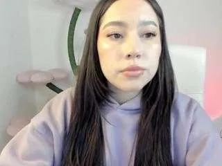 Freechat bubble-gum on CamSoda