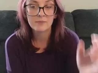 Offline bustyhousewife on CamSoda