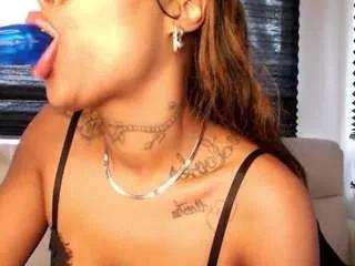 Offline butterflybooty on CamSoda