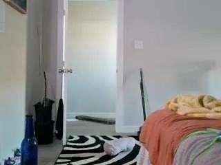 Offline camilleflowers on CamSoda