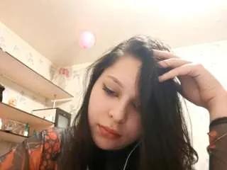 ceolaschueler — Heart With Hands ^^ It's my  third day here [17 tokens remaining]