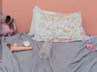 Offline chantal-quinn on CamSoda