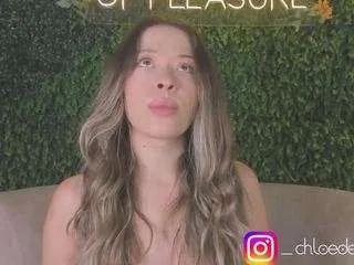 Offline chloedee on CamSoda