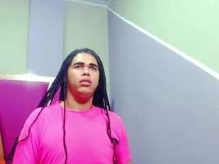 Offline cristall-hotts on CamSoda