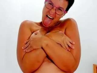 curvyjules69 — Bring me to SQUIRT #squirt #mature #bigboobs#bogbooty [8000 tokens remaining]