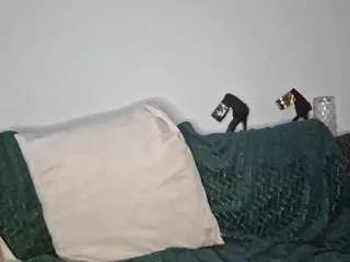 Offline cyndeewinter on CamSoda