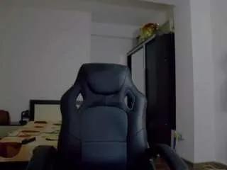 Freechat dedesibel1 on CamSoda