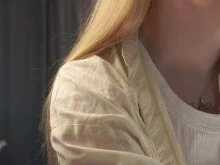 deeanncotner on CamSoda 