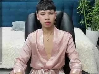 Offline dilan-911 on CamSoda