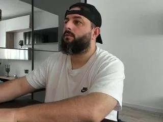 Freechat dravenpeak on CamSoda