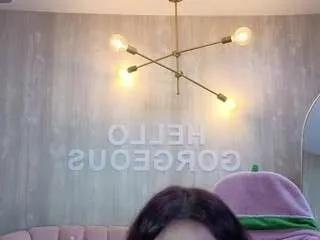elody-a on CamSoda