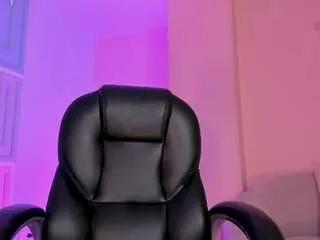 Freechat eloisaolivero on CamSoda