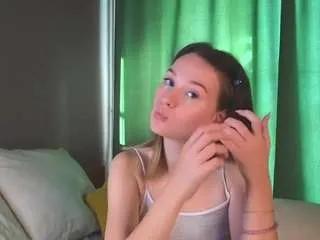 Offline elviafletcher on CamSoda