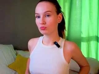 Offline elviafletcher on CamSoda