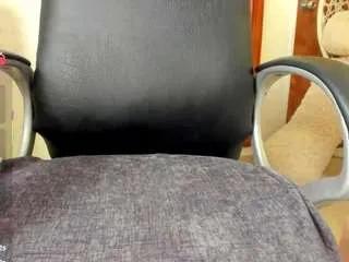 Offline emaarosse on CamSoda