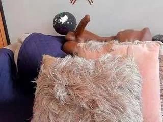 Freechat emma-evaa on CamSoda