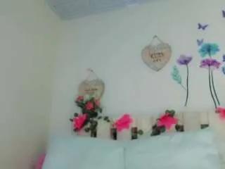 Offline emmavega19 on CamSoda