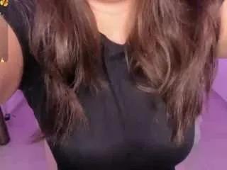 emmy-walker on CamSoda 