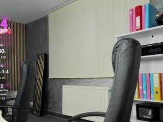 Freechat evanoellex on CamSoda