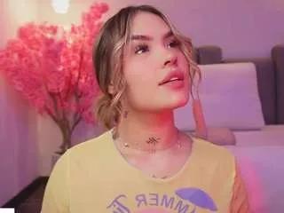 Offline fernanda-c on CamSoda