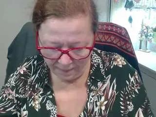 Offline flirtyadele on CamSoda