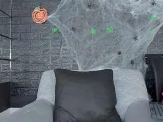 hanna-lens — Play with me toys ...very Hot!!! [266 tokens remaining]