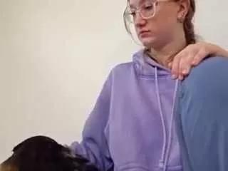 Offline hannylouisa on CamSoda