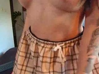 Offline harveymiiller on CamSoda