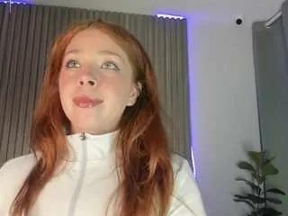 helenacole on CamSoda 