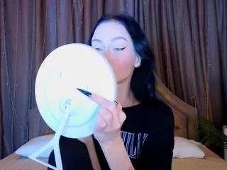 Offline holly-berryy on CamSoda