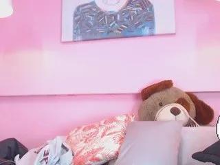 Freechat holly-brooke on CamSoda