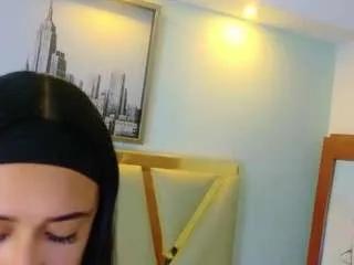 Offline hollyvega on CamSoda