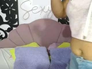 Offline horny-sexy-brunette on CamSoda