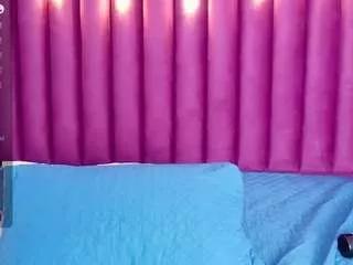 Offline hornysweetebony on CamSoda
