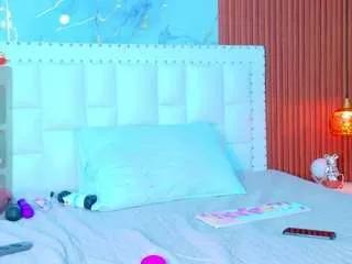 Freechat hotiergirl on CamSoda