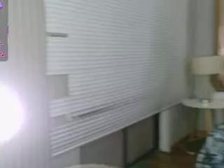 Freechat hotiergirl on CamSoda